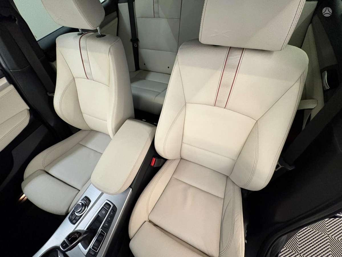 BMW X3, 3.0 l., off-road / crossover