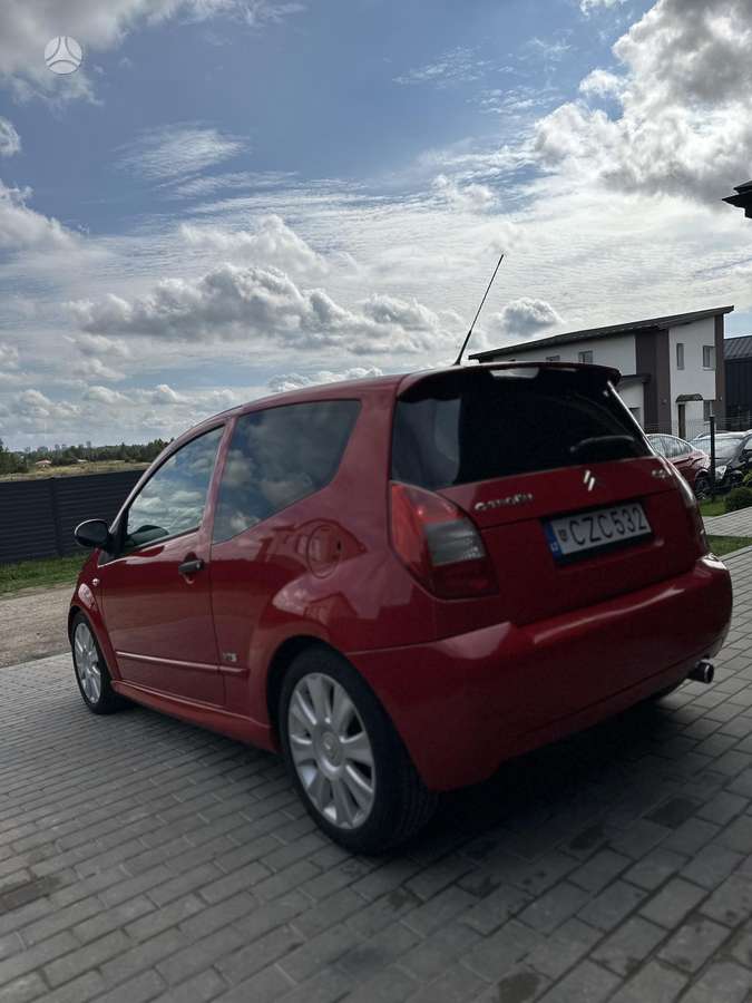 Citroen C2, 1.6 l., Хэтчбек