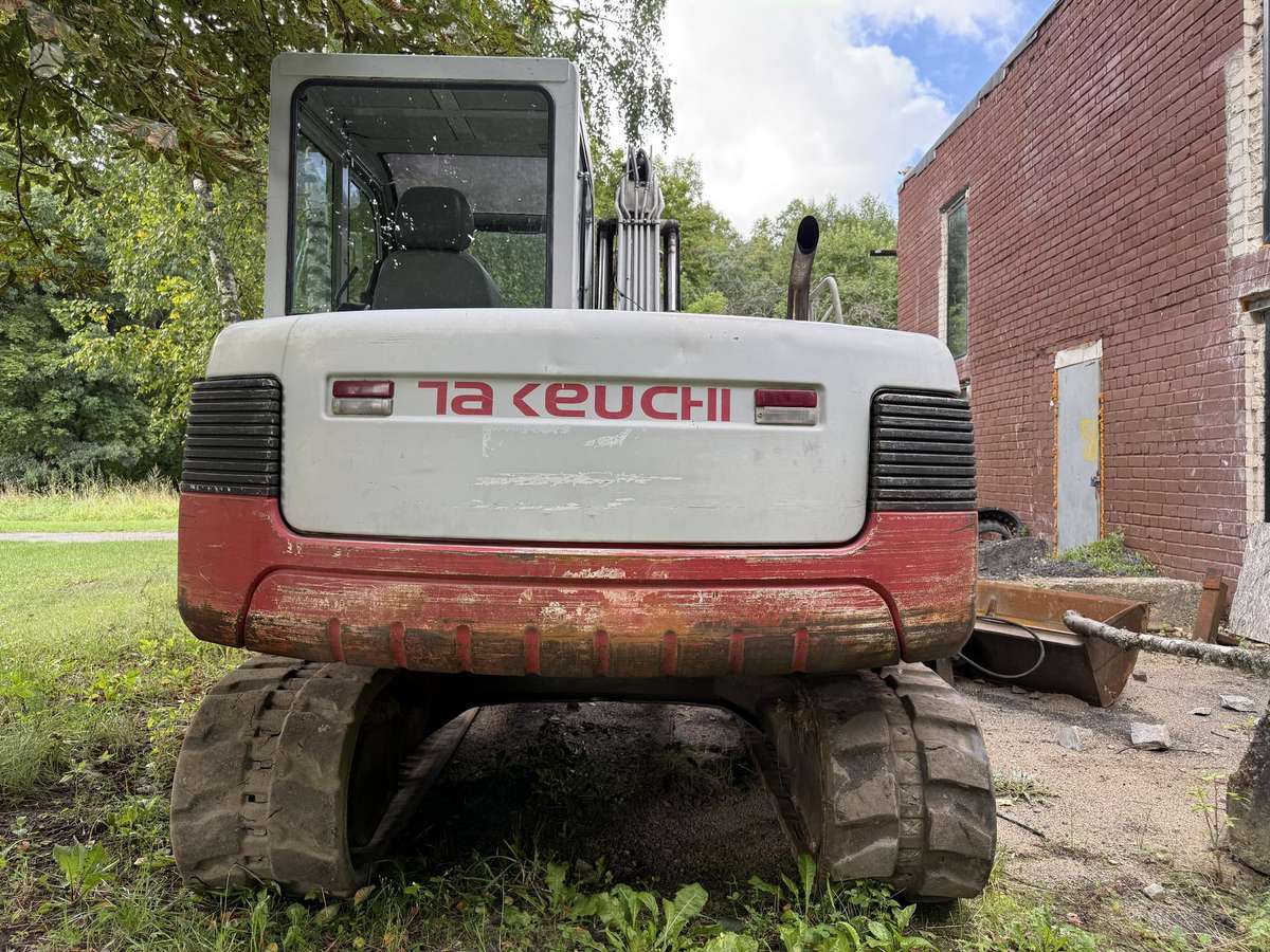 Takeuchi TB175, excavator
