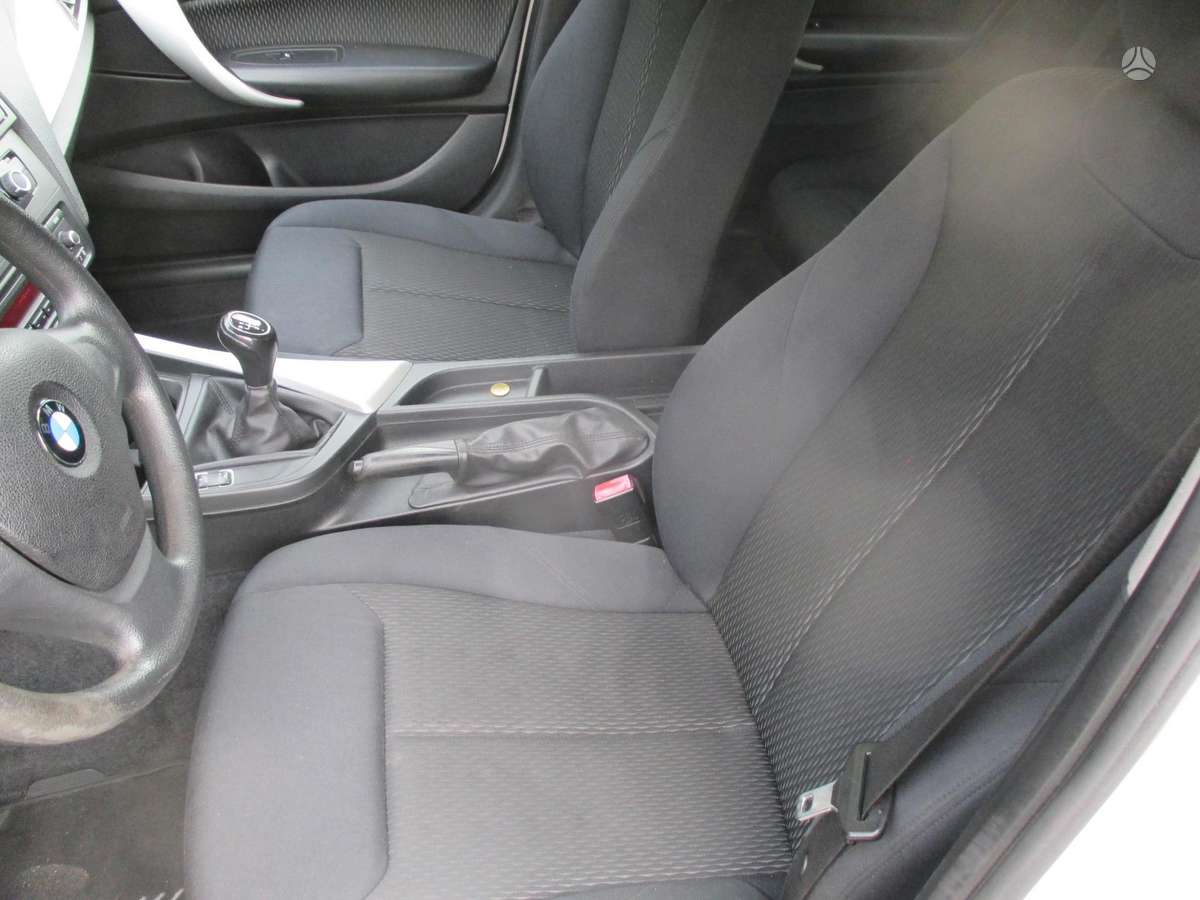 BMW 116, 1.6 l., hatchback