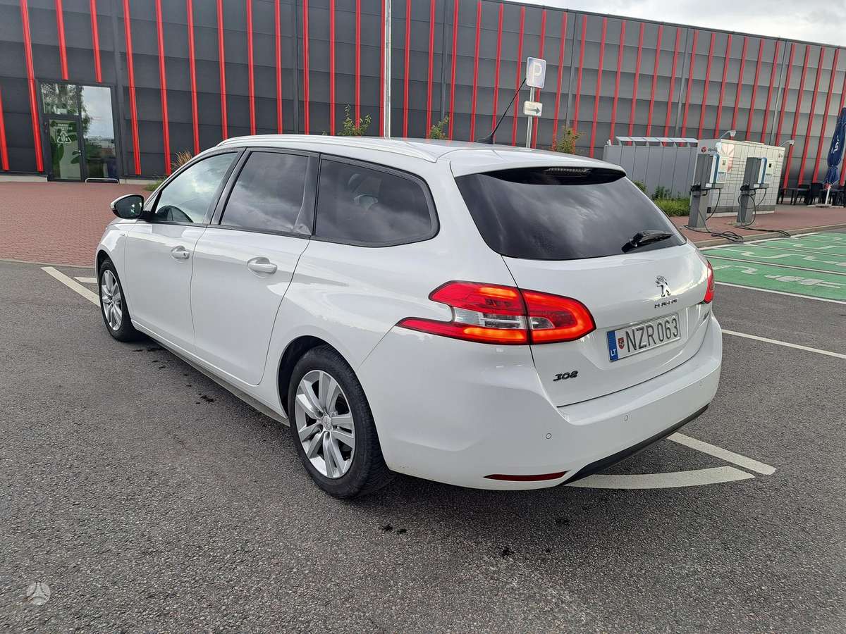 Peugeot 308 - 3