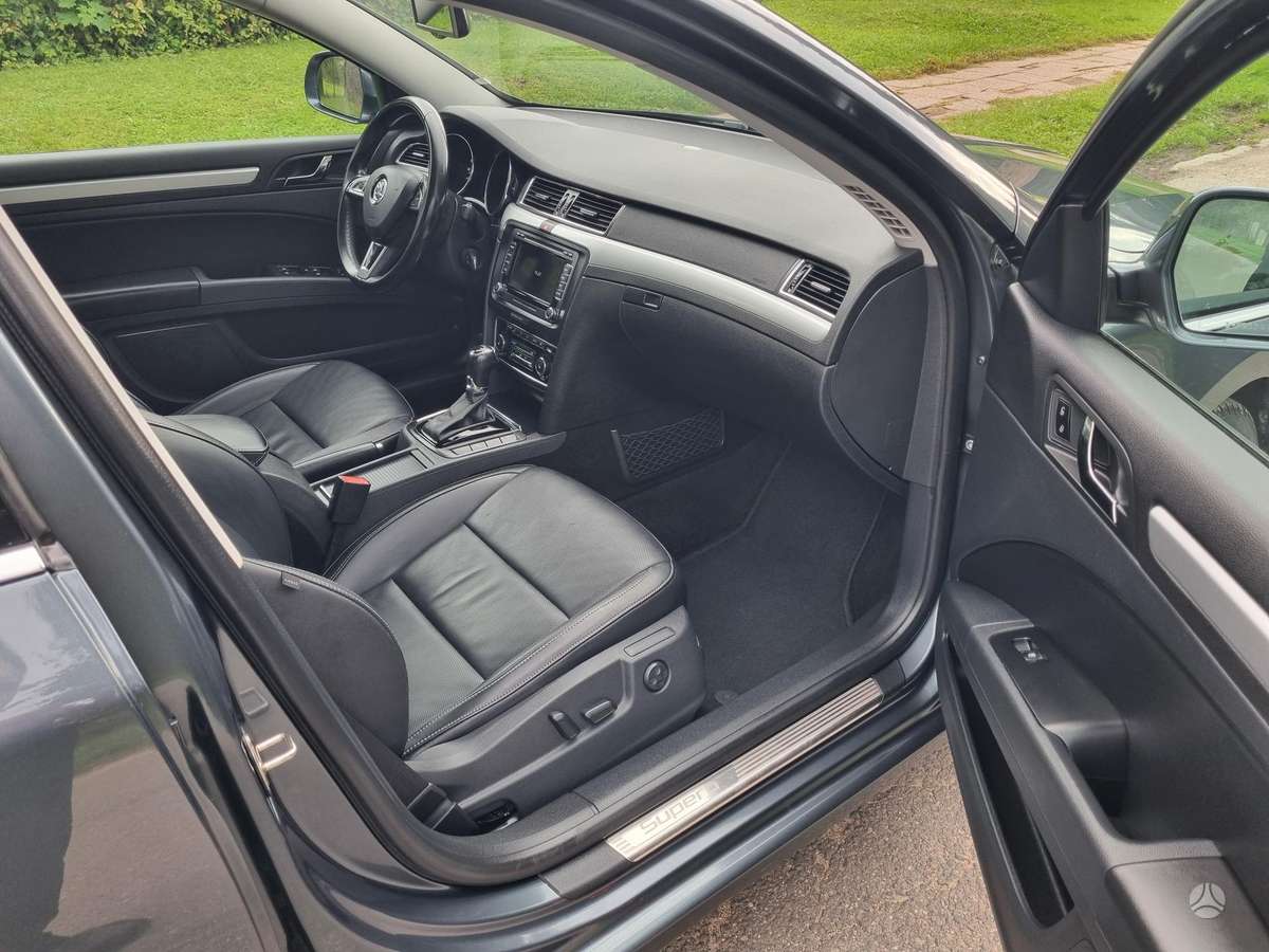 Škoda Superb - 11