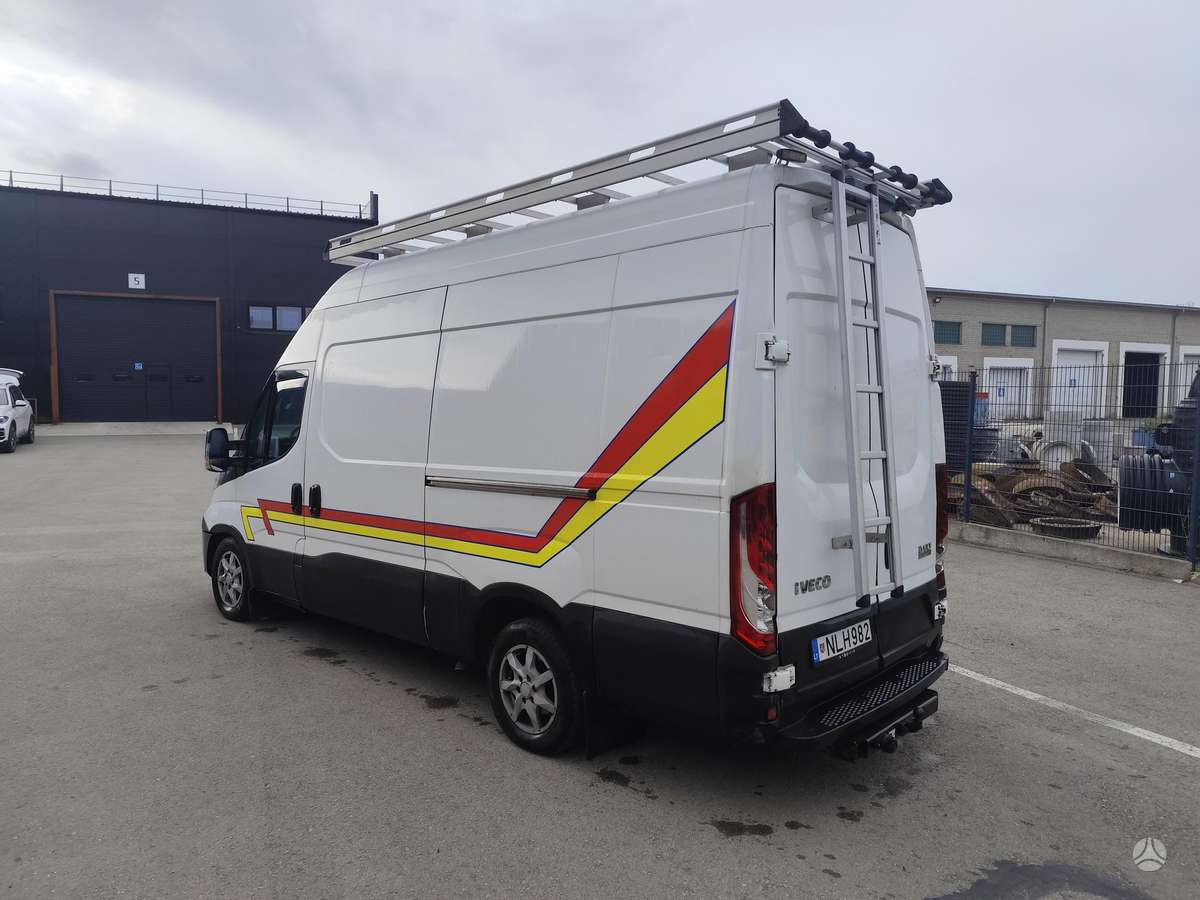 Iveco Daily, 3.0 l., cargo van