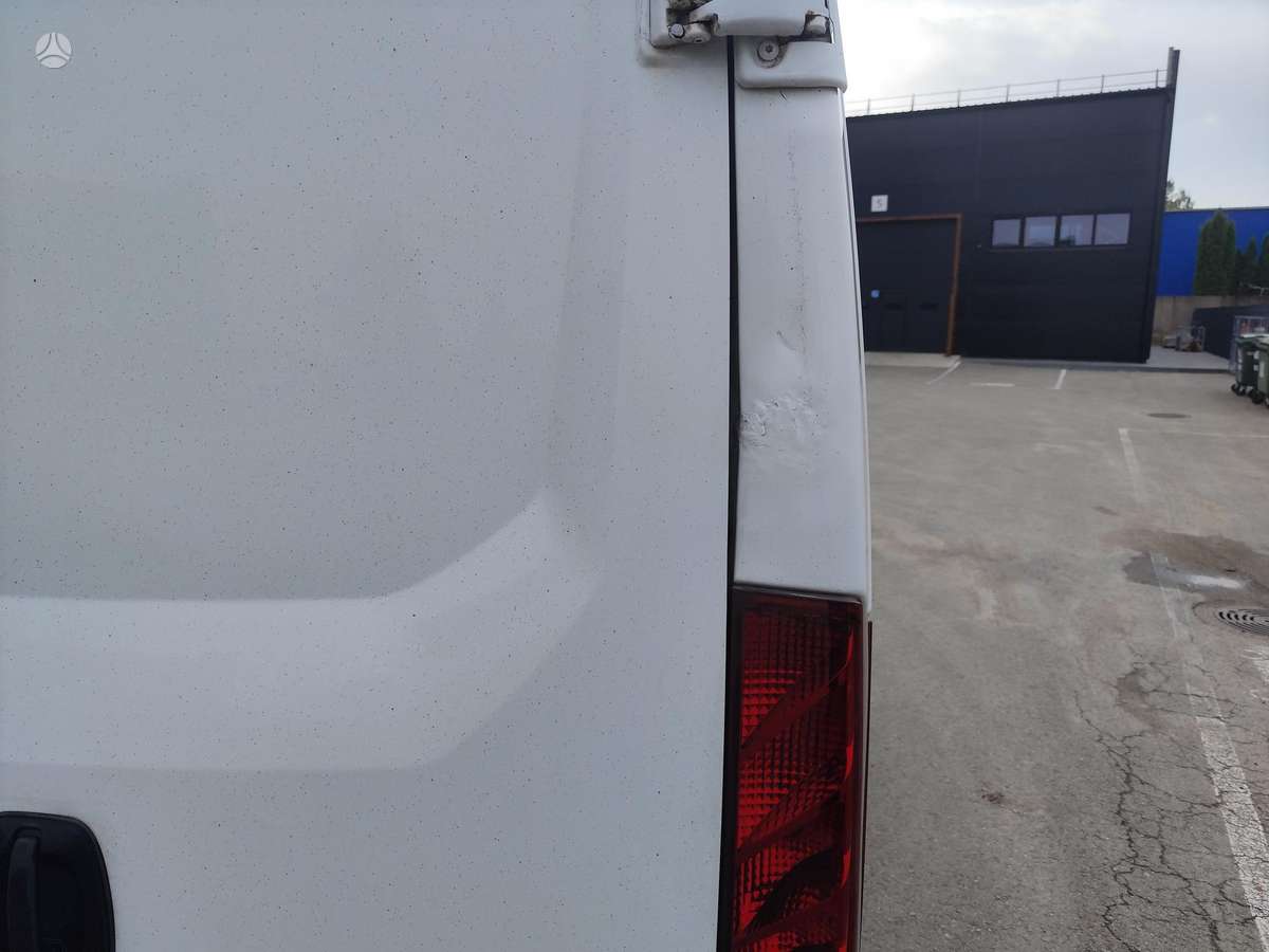 Iveco Daily, 3.0 l., cargo van