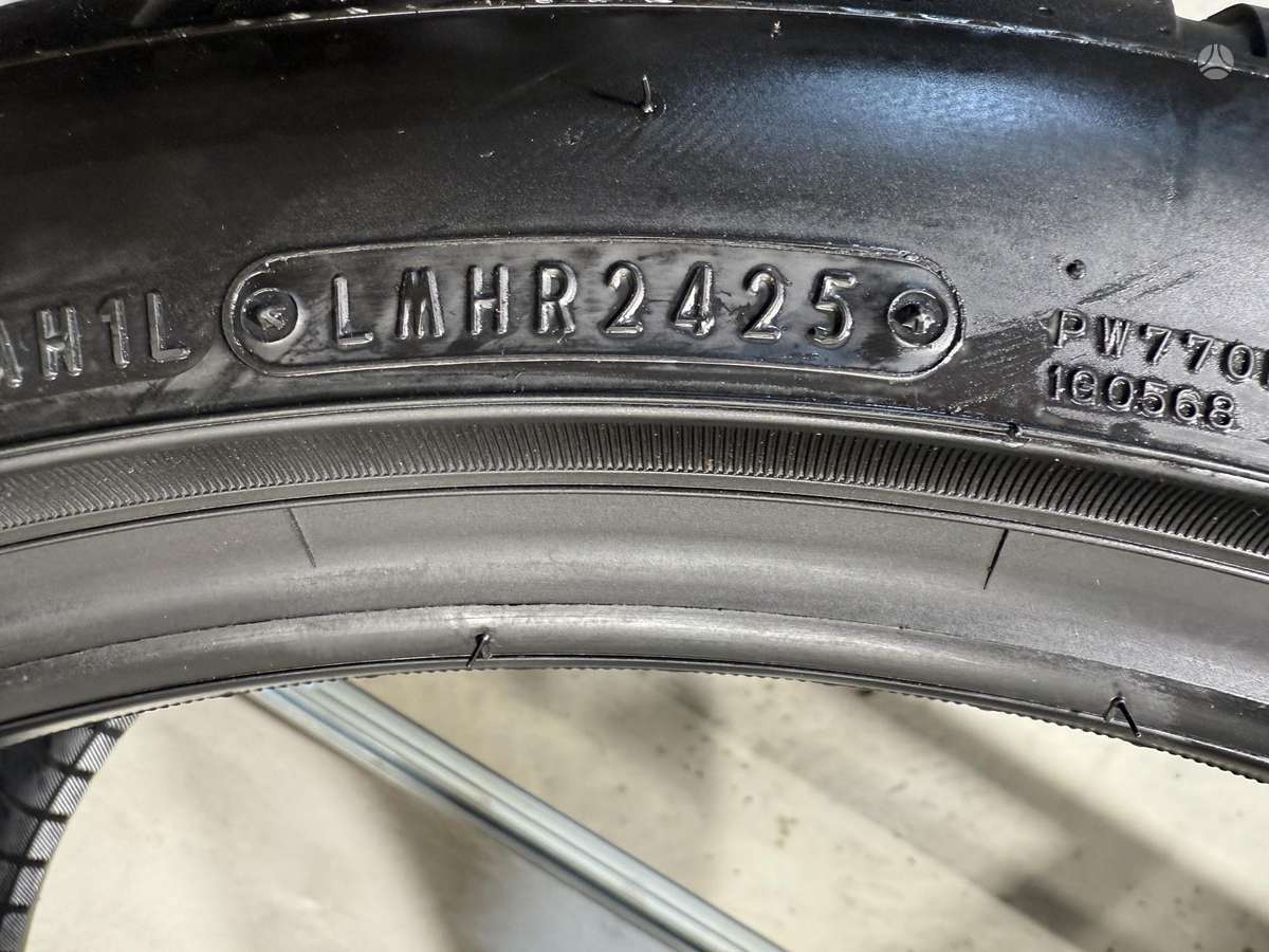 Falken Eurowinter hs02Pro/2025m, зимние 245/40 R20