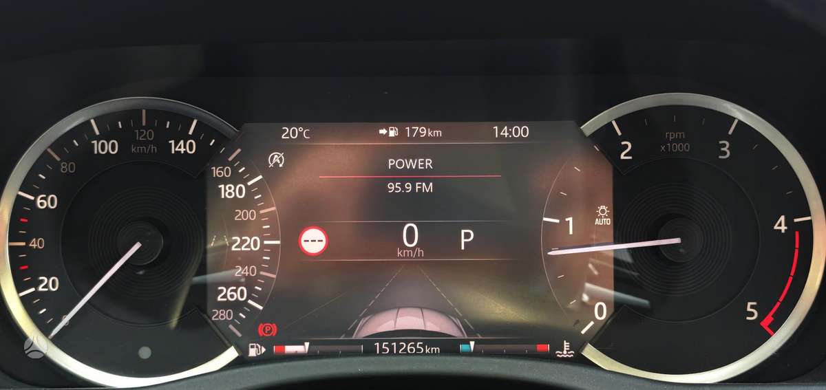 Jaguar XE, 2.0 l., Седан