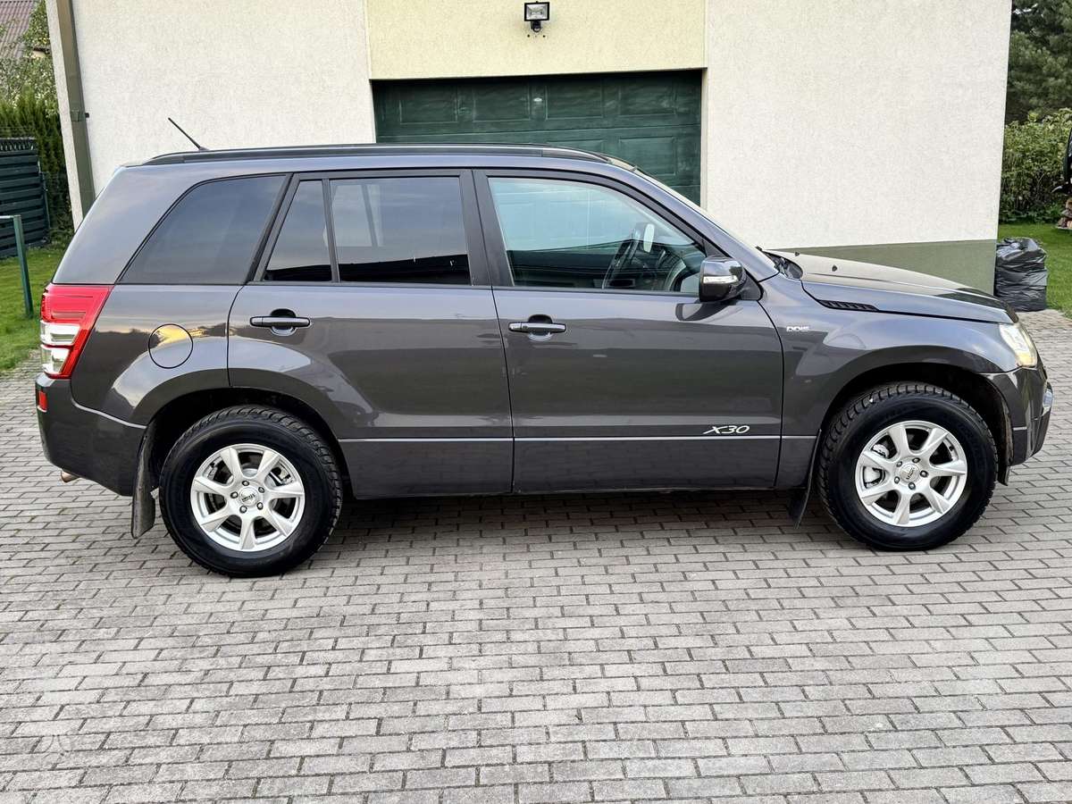 Suzuki Grand Vitara - 7