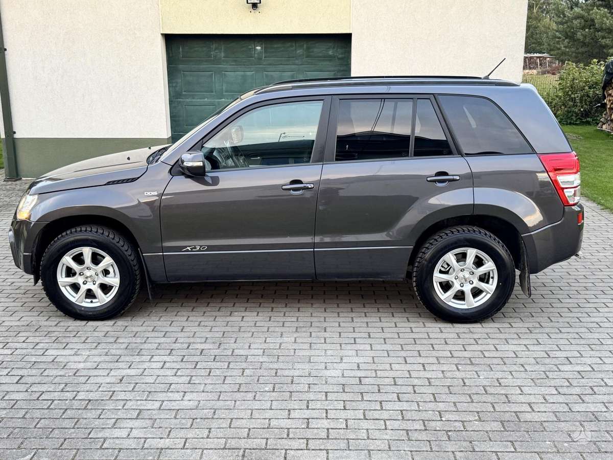 Suzuki Grand Vitara - 3
