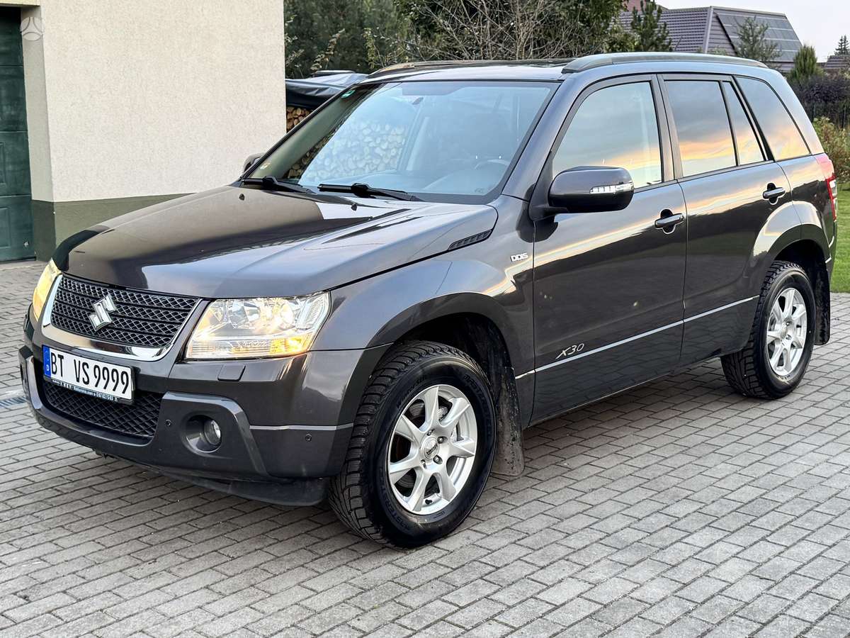 Suzuki Grand Vitara - 2