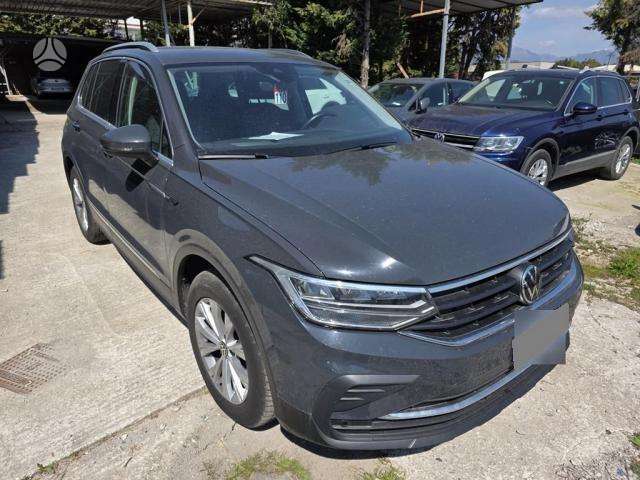 Volkswagen Tiguan - 3