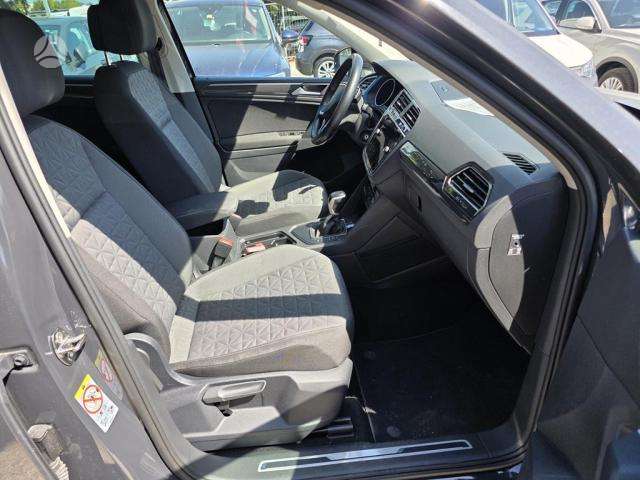 Volkswagen Tiguan - 7