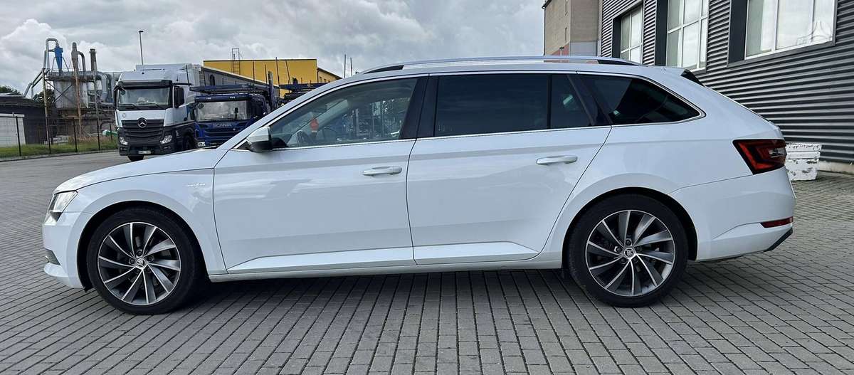 Škoda Superb - 3