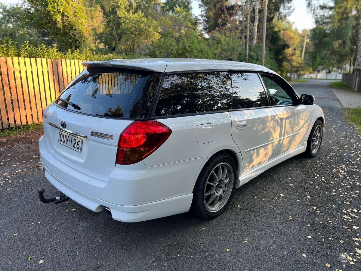 Subaru Legacy - 3