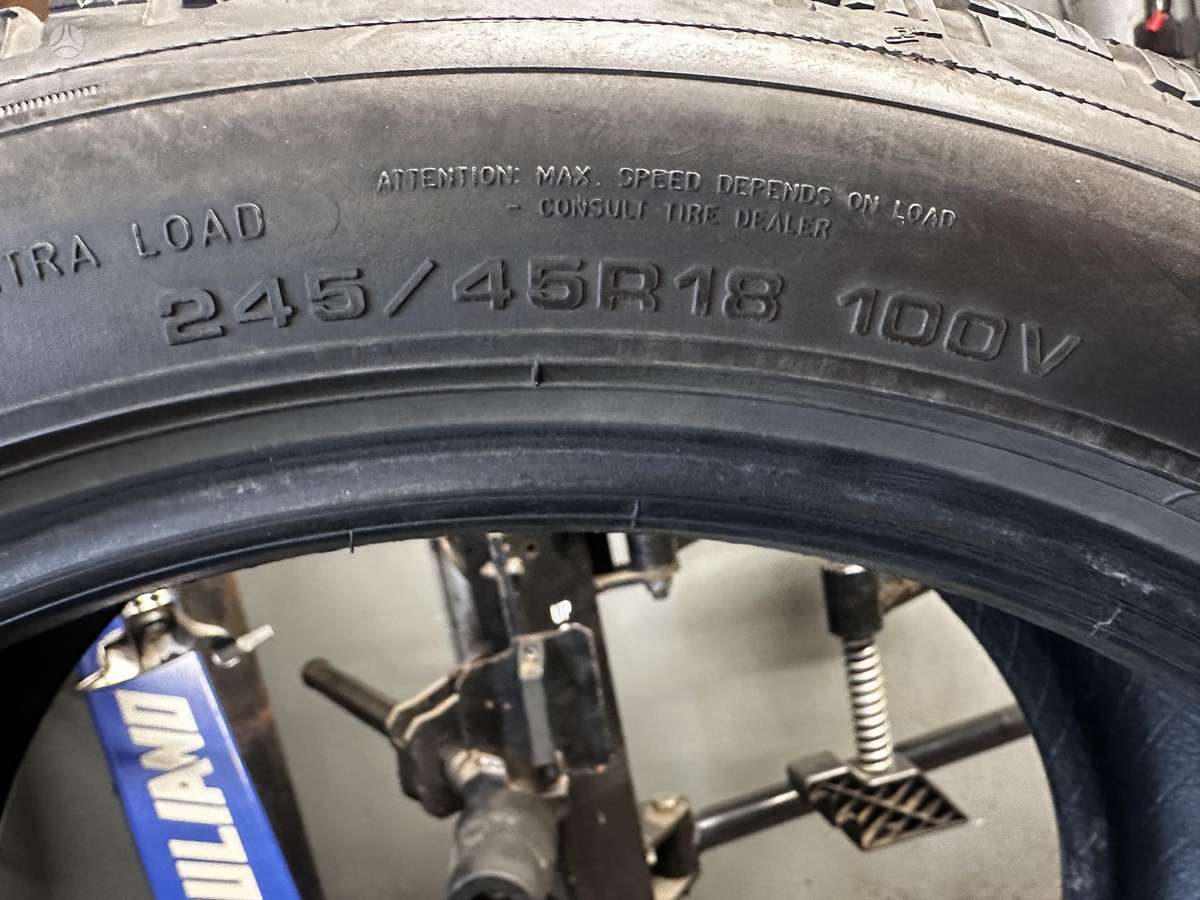 Goodyear, winter 245/45 R18