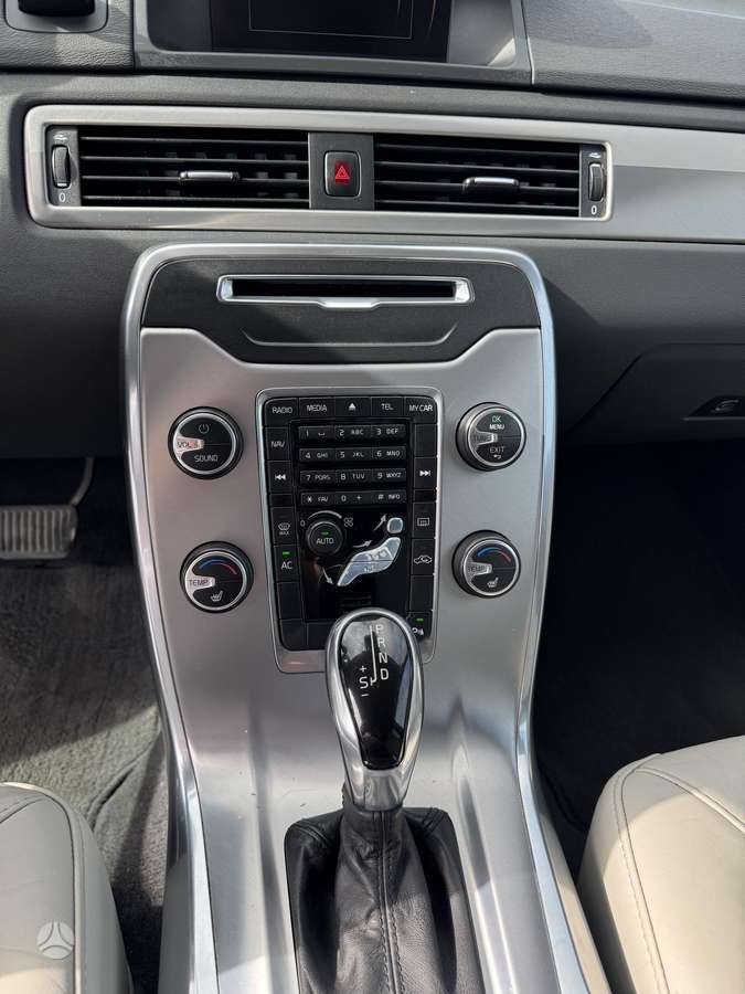 Volvo V70, 1.6 l., Универсал