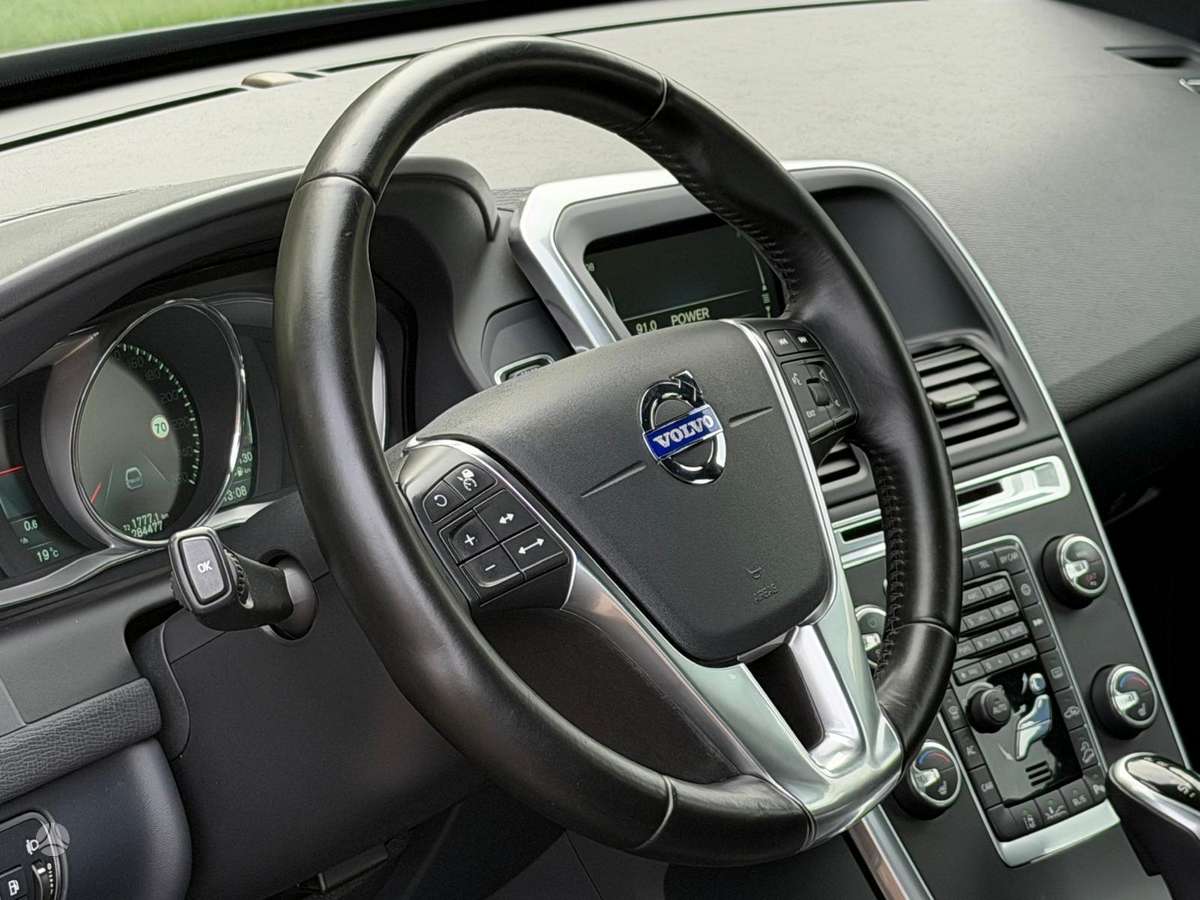 Volvo XC60 - 9