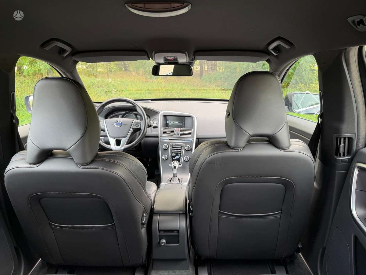 Volvo XC60 - 12