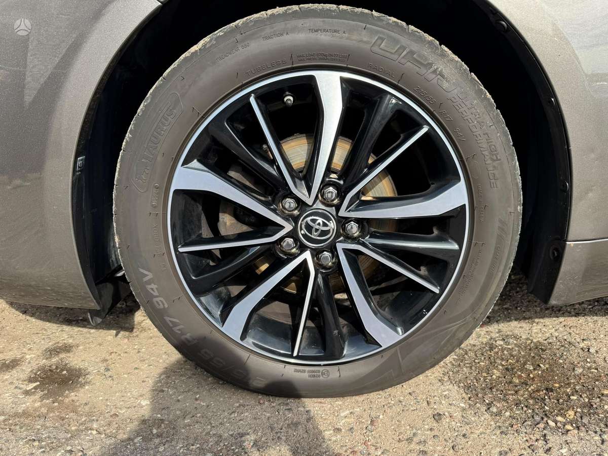 Toyota Avensis, 1.8 l., Универсал