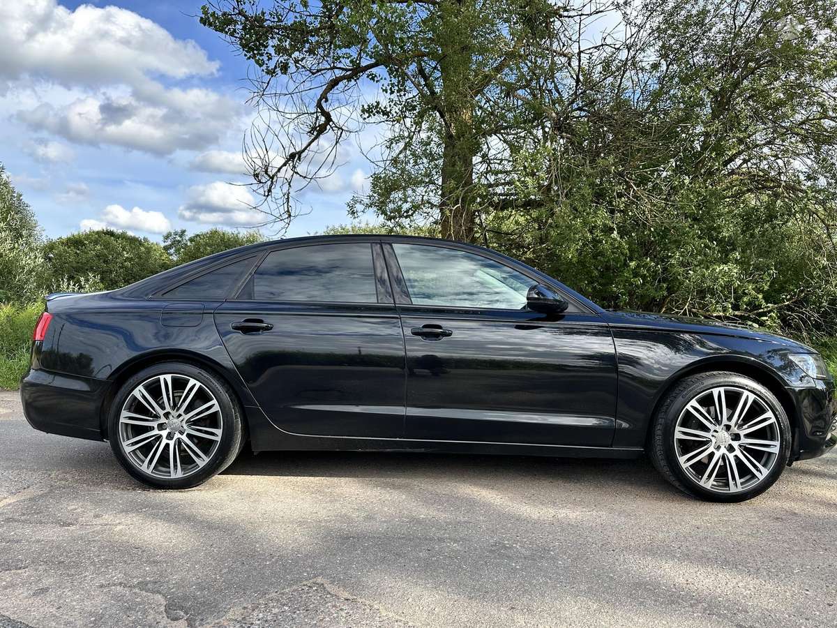 Audi A6, 3.0 l., Седан