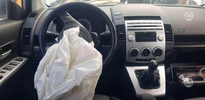 Mazda 5