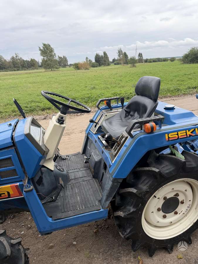 Iseki LANDHIRE 160, тракторы