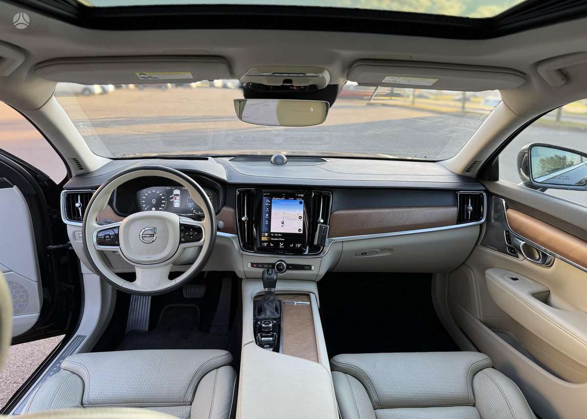 Volvo S90, 2.0 l., Седан