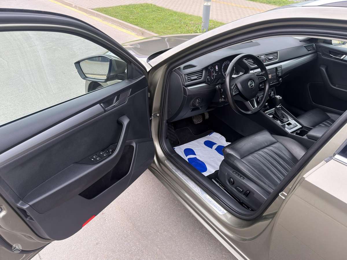 Škoda Superb - 11