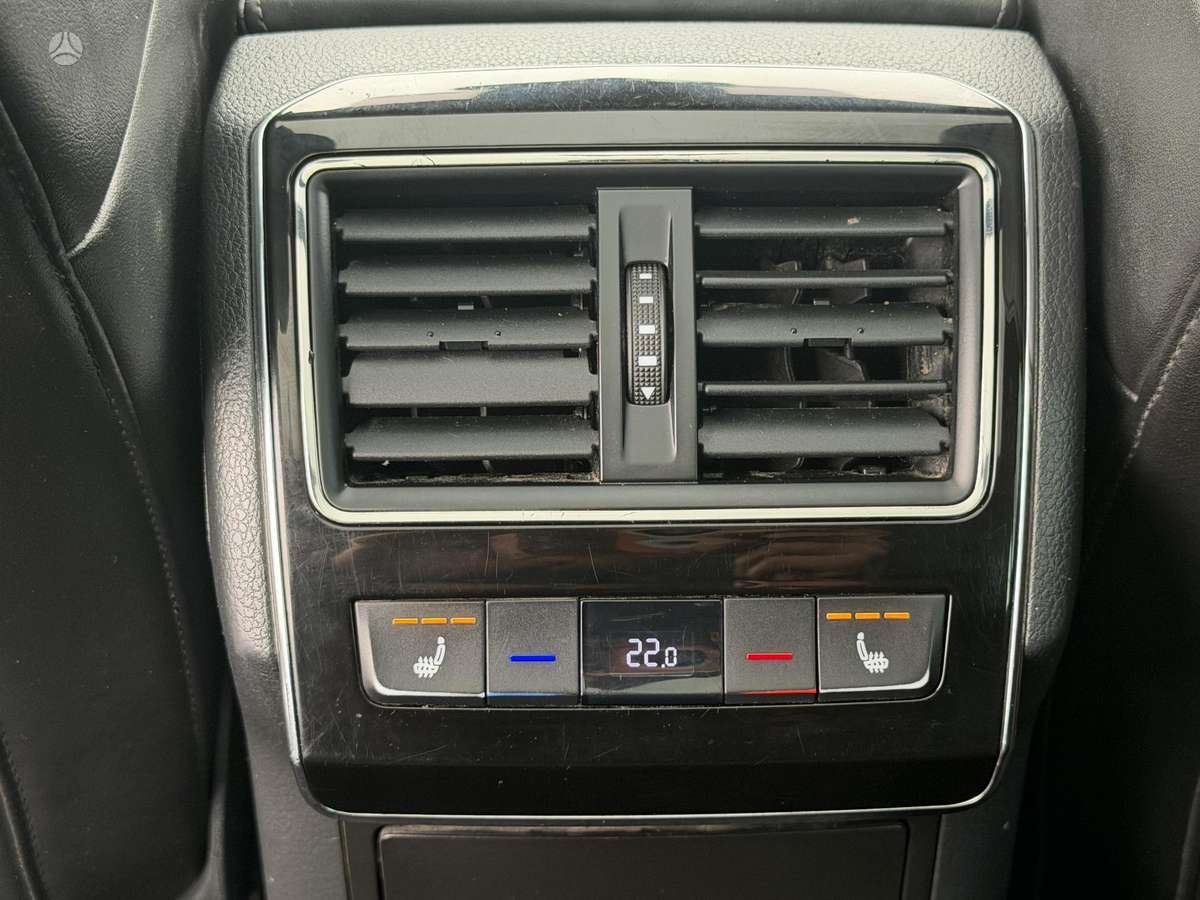 Skoda Superb, 1.8 l., Универсал