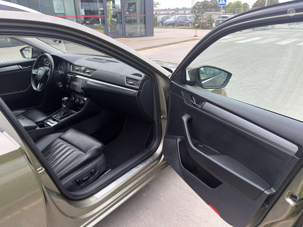 Skoda Superb, 1.8 l., Универсал