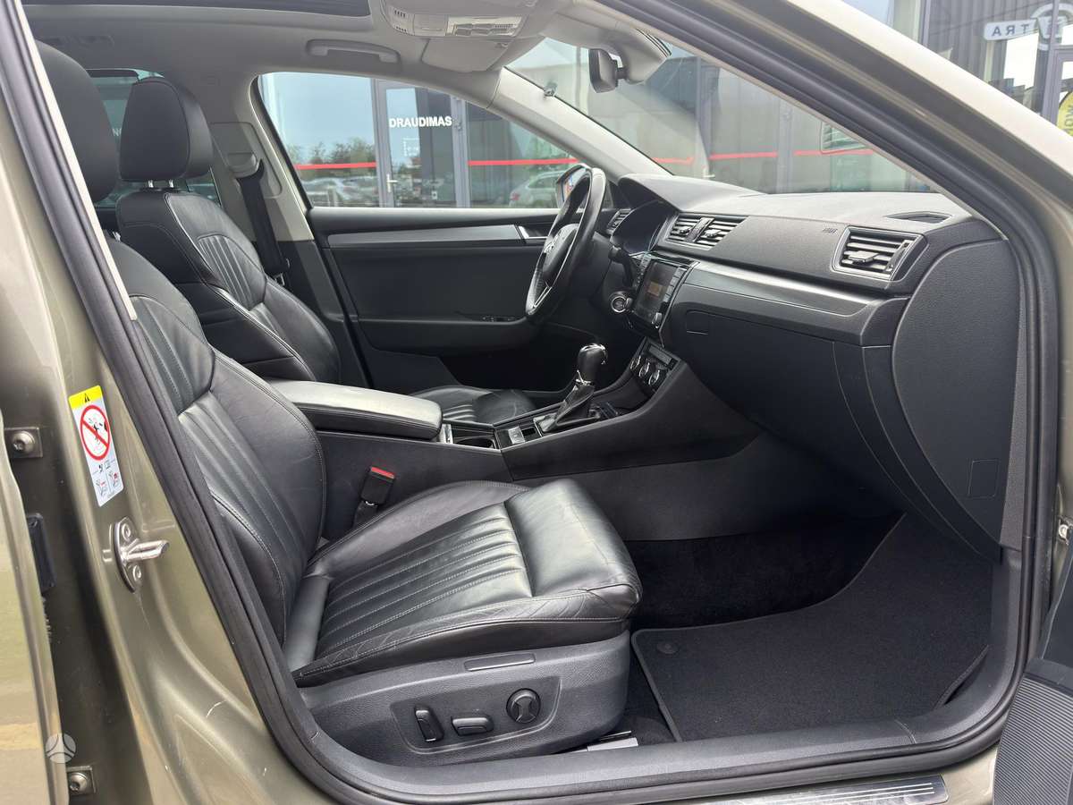 Skoda Superb, 1.8 l., wagon