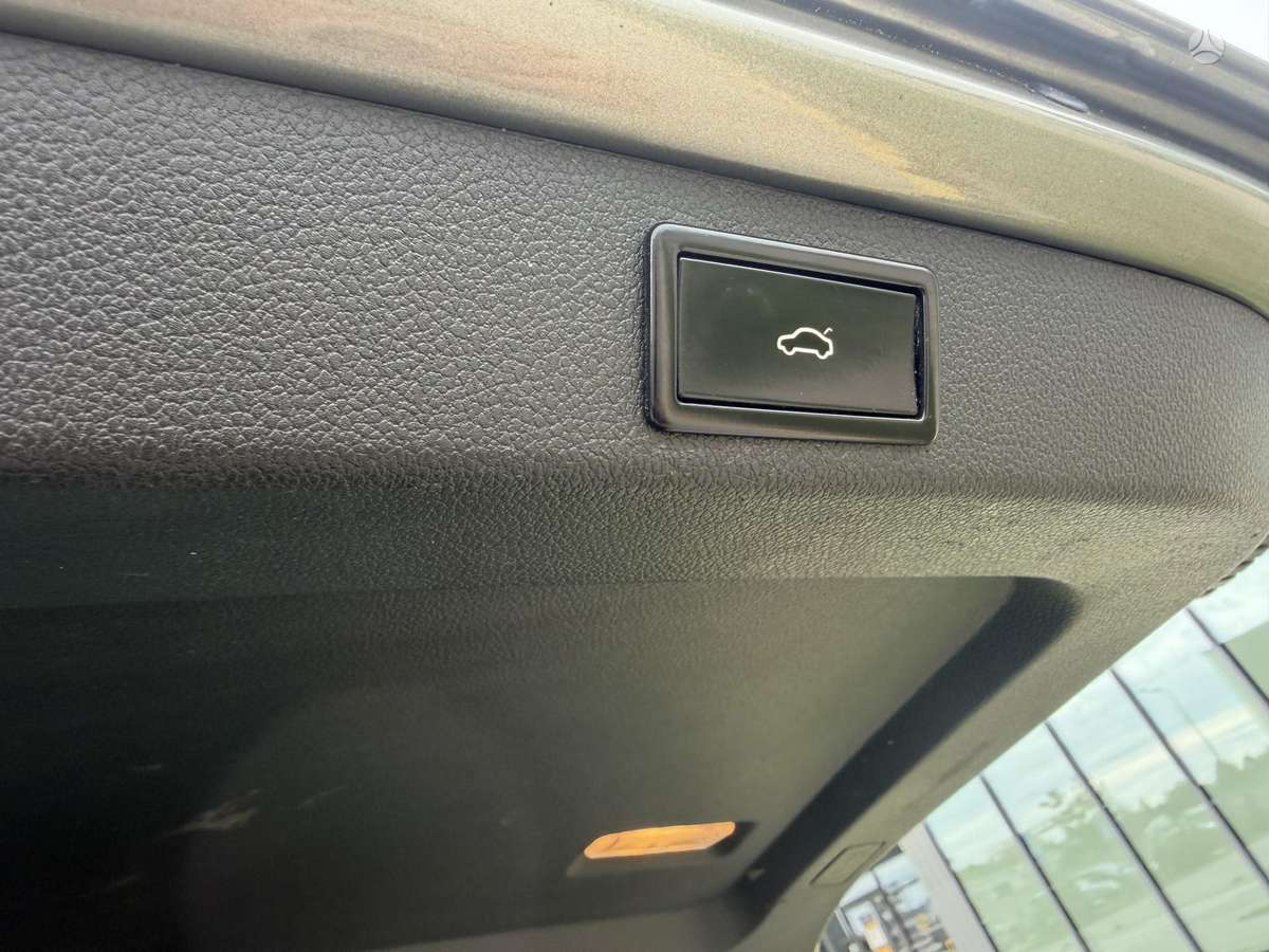 Skoda Superb, 1.8 l., Универсал