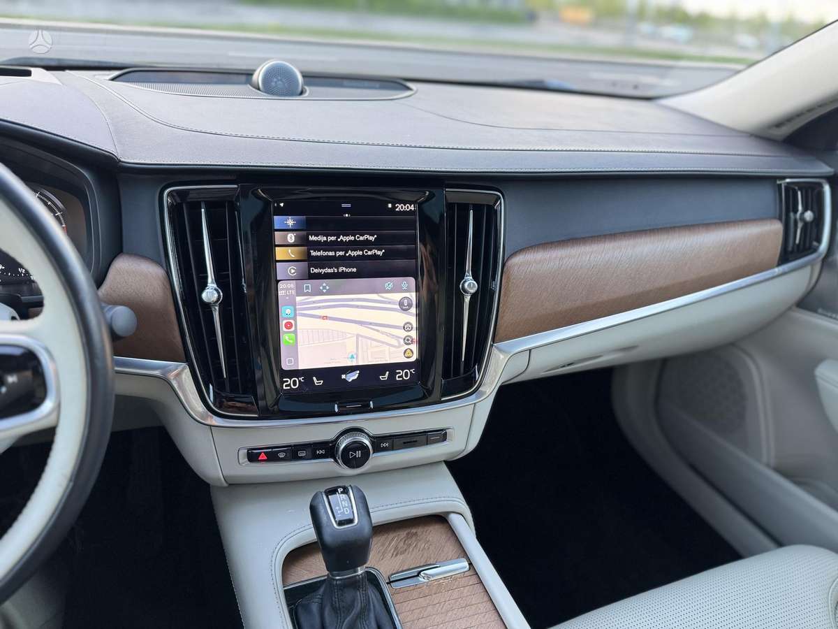 Volvo S90, 2.0 l., Седан