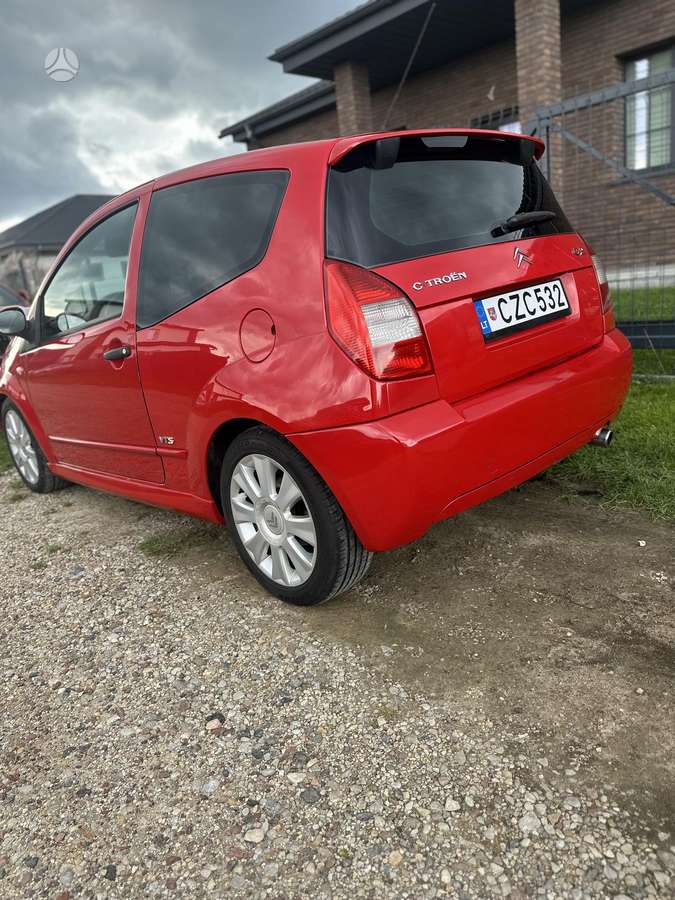 Citroen C2, 1.6 l., Хэтчбек