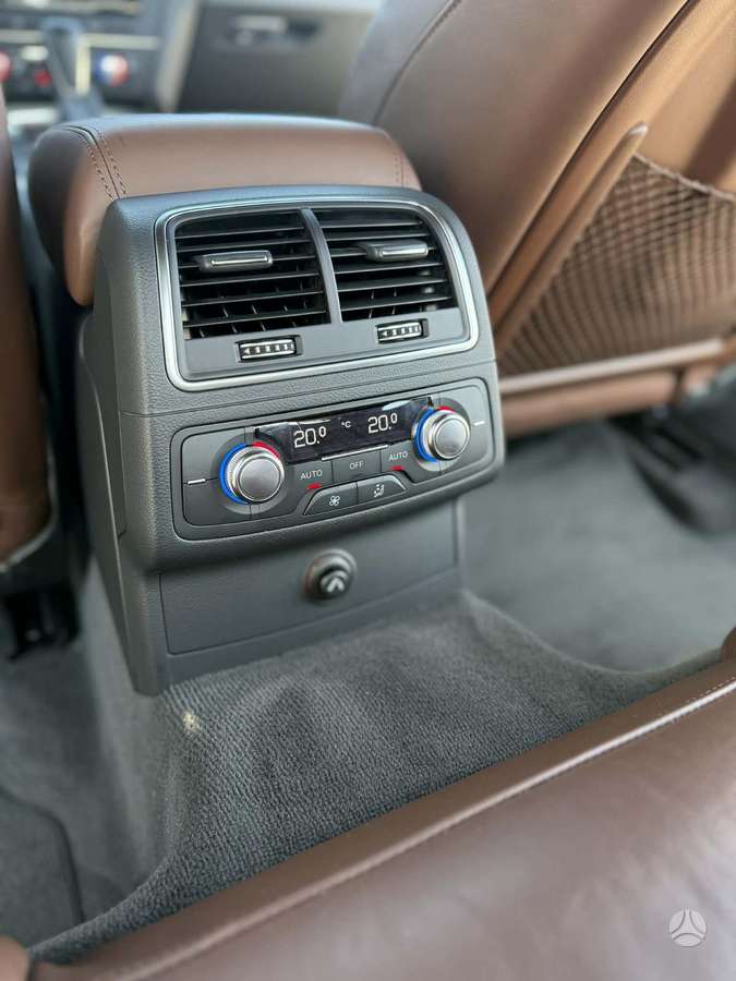 Audi A7, 3.0 l., hatchback