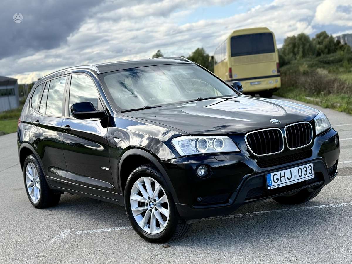 BMW X3, 2.0 l., off-road / crossover