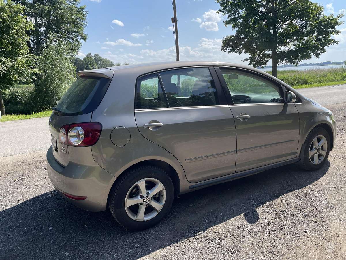 Volkswagen Golf Plus - 5