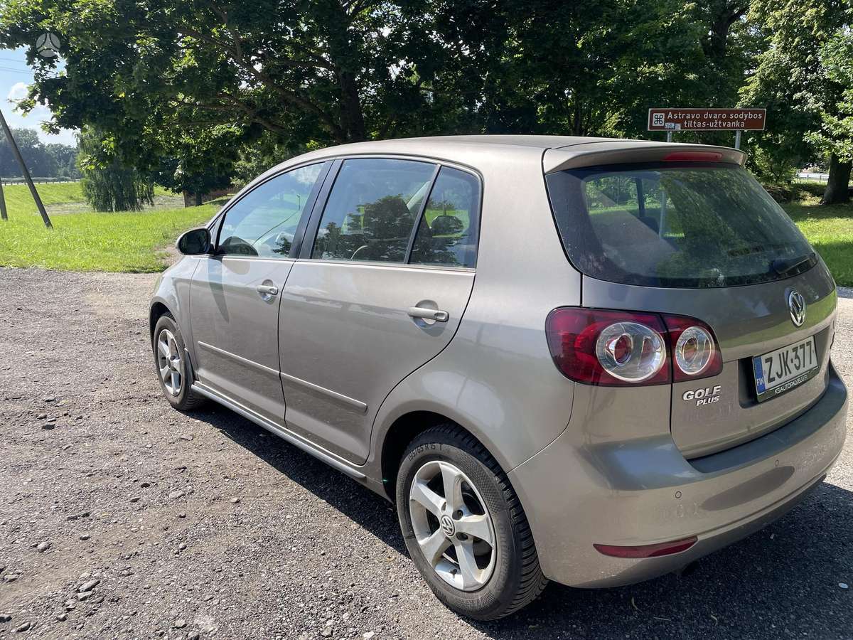 Volkswagen Golf Plus - 7