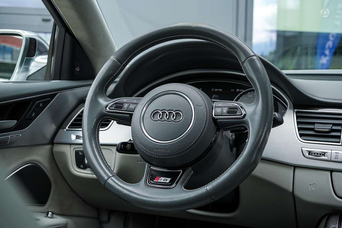 Audi S8, 4.0 l., Седан