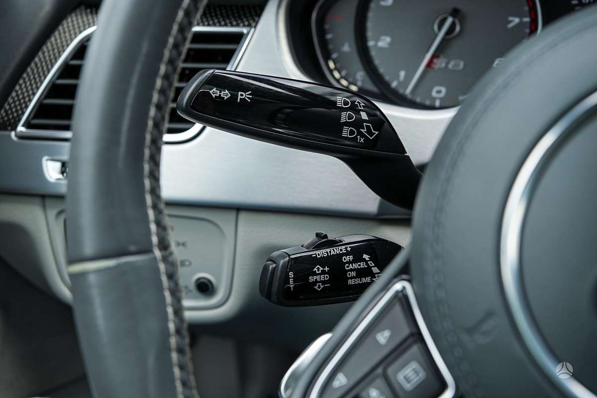 Audi S8, 4.0 l., Седан