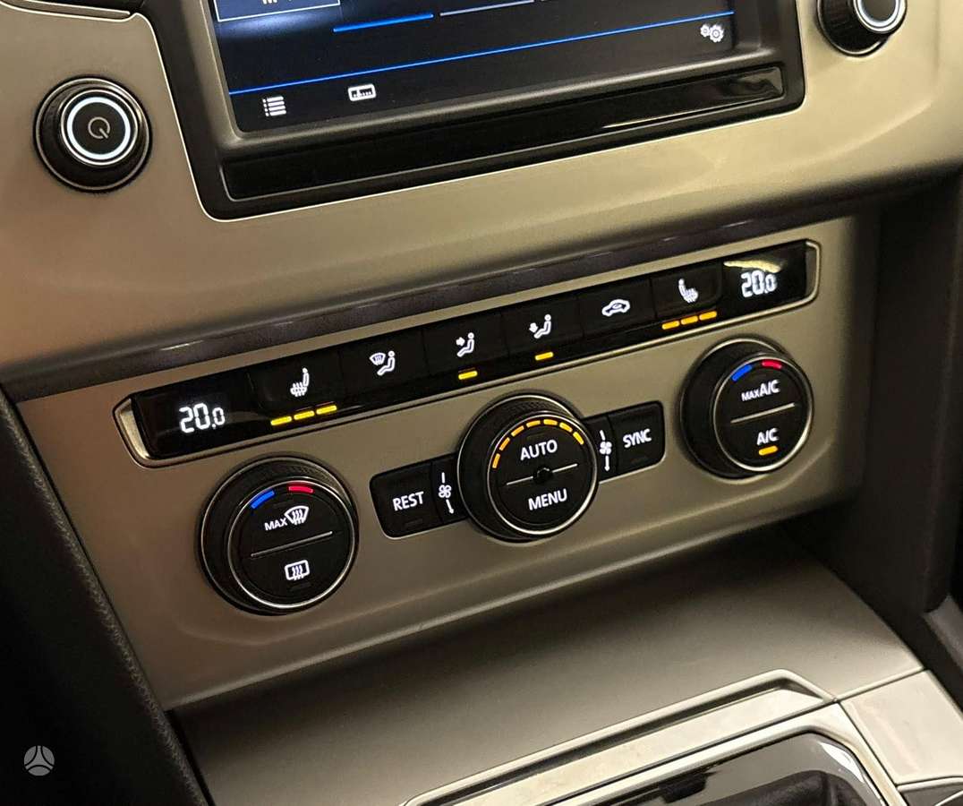 Volkswagen Passat, 2.0 l., Универсал