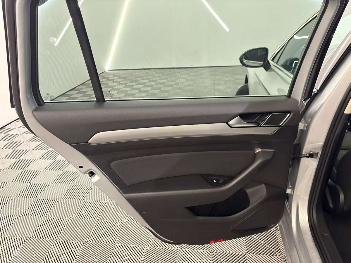 Volkswagen Passat, 2.0 l., Универсал