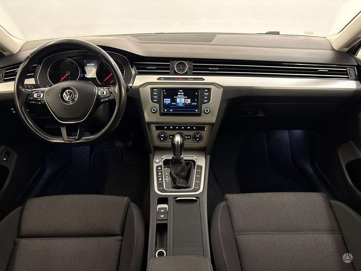 Volkswagen Passat, 2.0 l., Универсал