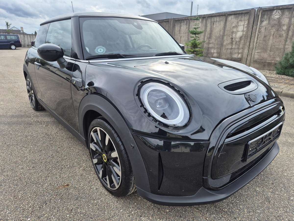 Mini Cooper SE, hečbekas