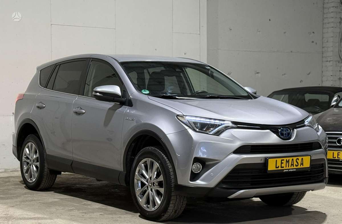 Toyota RAV4 - 9