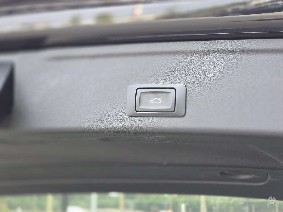Audi A4, 2.0 l., universalas