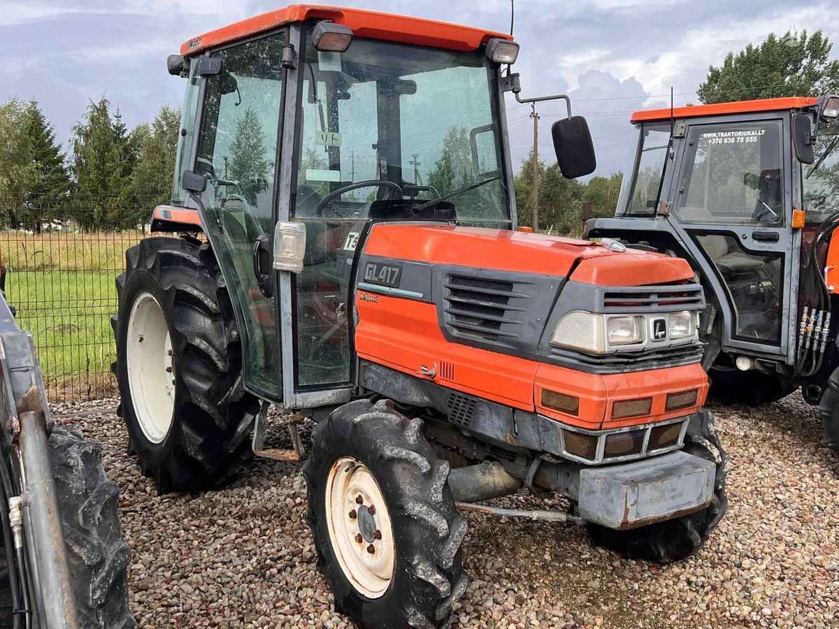 Kubota ĮVAIRIŲ MODELIŲ, тракторы