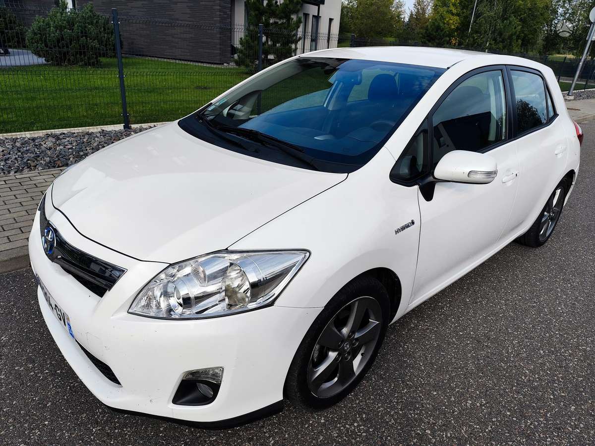 Toyota Auris - 1