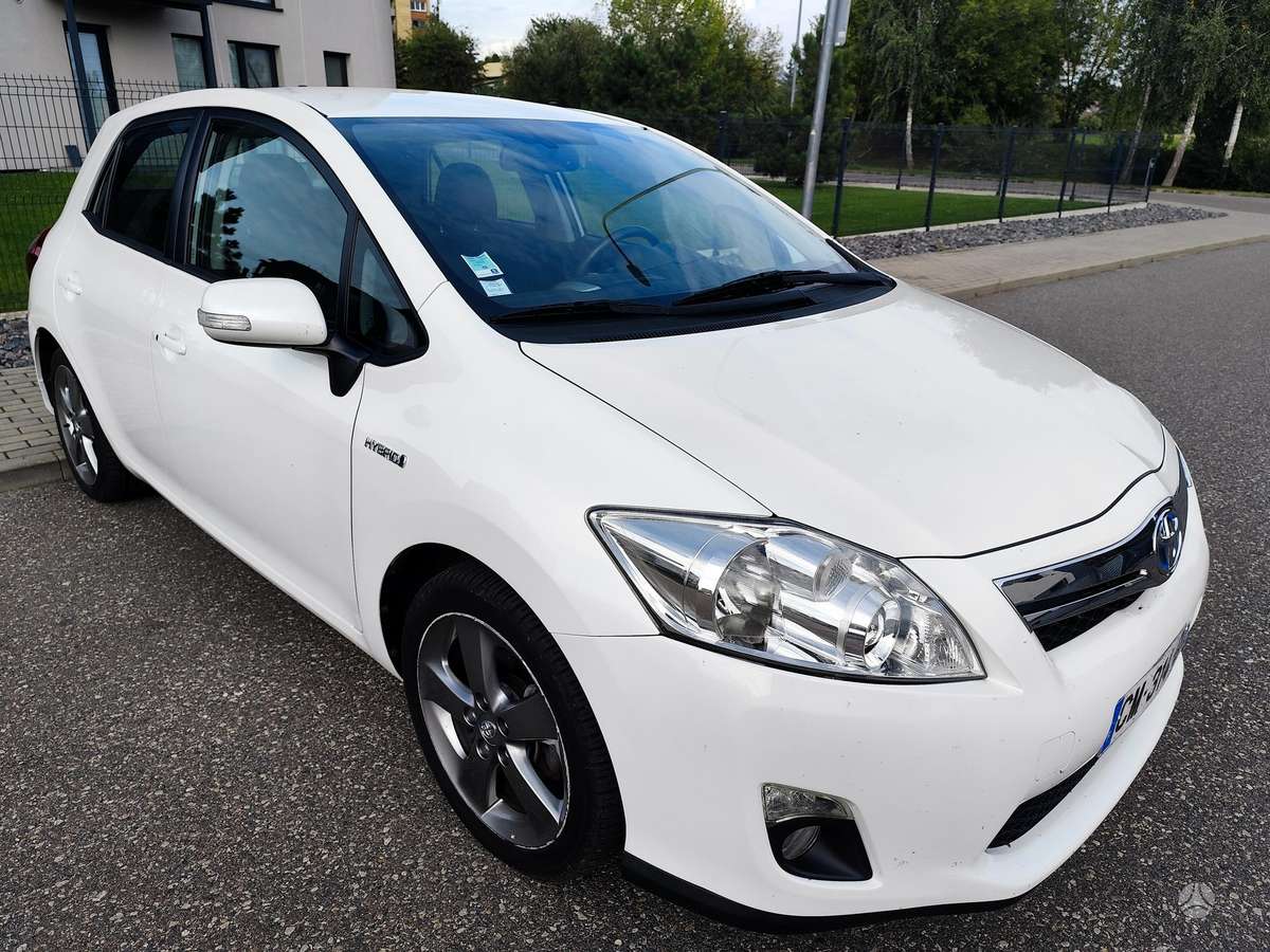 Toyota Auris - 4