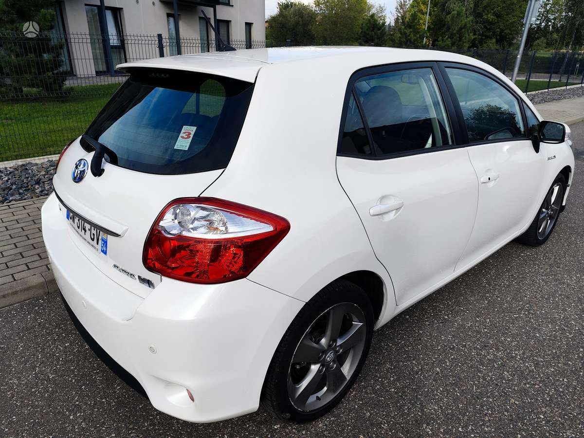Toyota Auris - 8