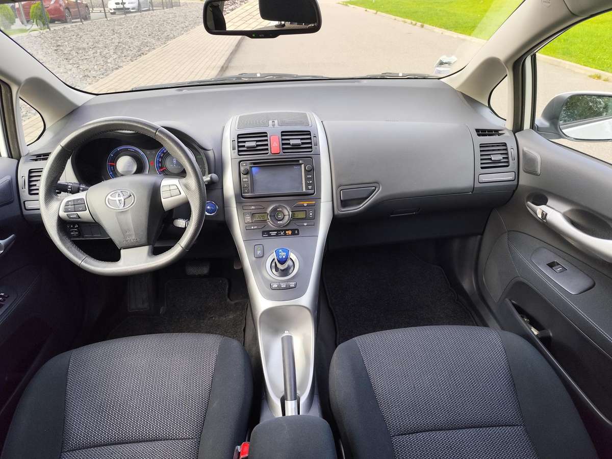 Toyota Auris - 9